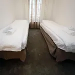 Appartement Cozy Close To Cornavin Train Station And